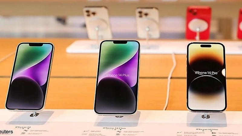 أبل تستعد لإطلاق أيفون 15 خلال أسابيع مع تحديثات في التصميم