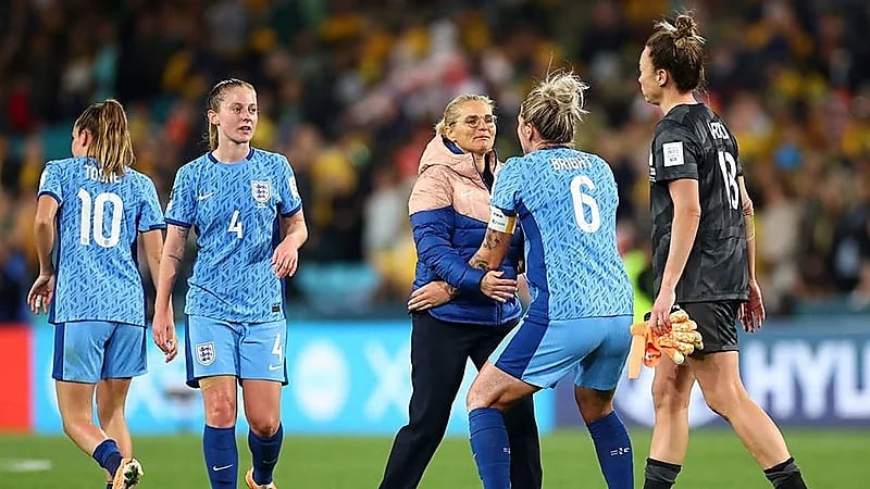 رئيس الاتحاد يرشح سارينا ويغمان لقيادة منتخب إنجلترا للرجال