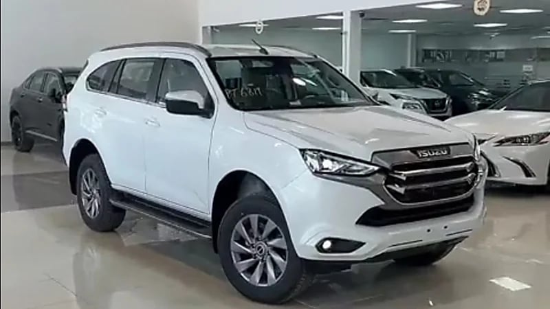 مواصفات ايسوزو MUX فل ديزل 2023 الجديدة كليا.. فيديو