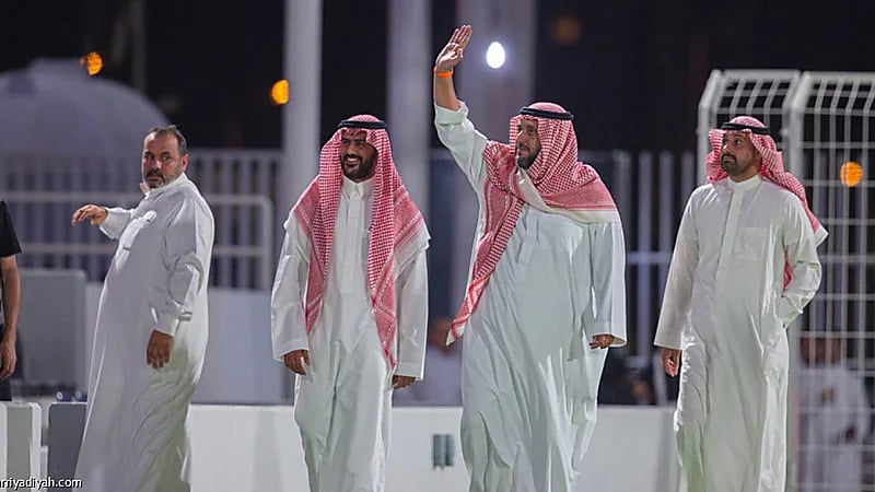 عبدالعزيز المالك على مشارف رئاسة الشباب