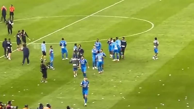 رقص ميشيل وسالم والبريك بعد ثلاثية النصر .. فيديو