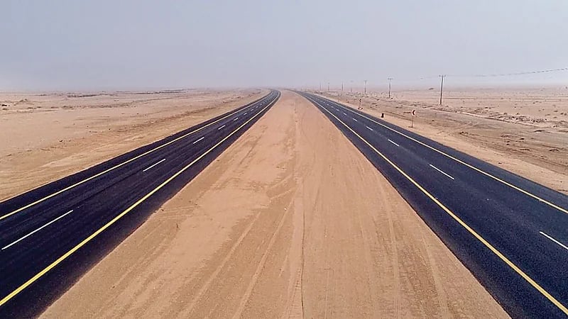 افتتاح حركة المرور بجزء من مشروع ازدواج طريق الخرمة رنية بيشة