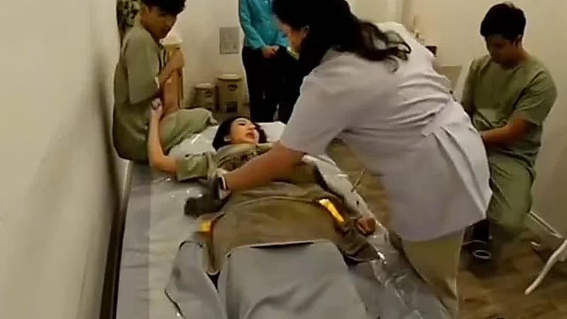 مصير مروع لعارضة أزياء بسبب الطب البديل