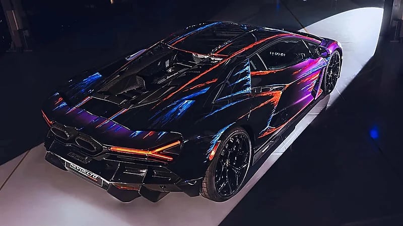 نسخة فخمة من سيارة لامبورجيني الخارقة