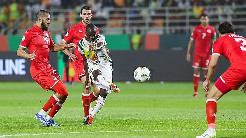 تونس تتعادل أمام مالي