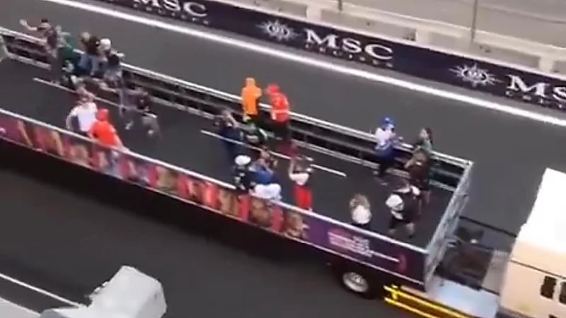 حساب فيراري ينشر مقطع لطفل سعودي استمر بمناداة شارل لوكلير ..فيديو