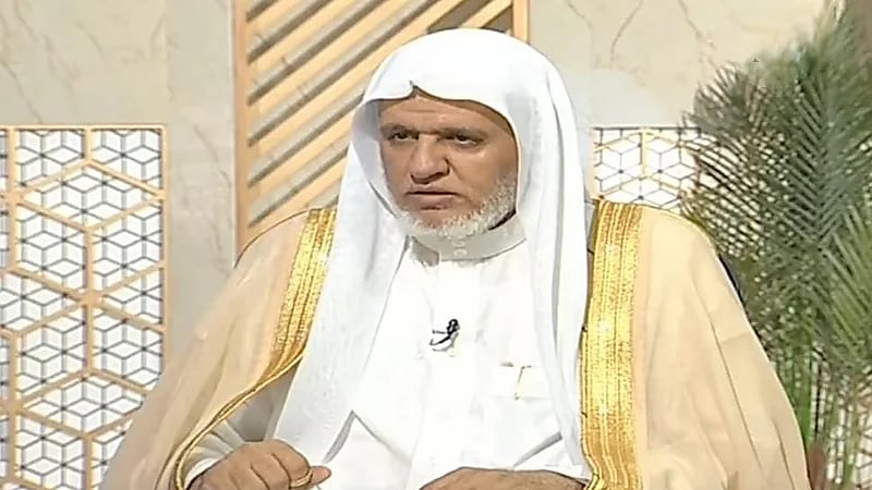 زوجة لا تريد زوجها وهو لا يريد أن يطلقها.. ما العمل؟.. الشبل يجيب.. فيديو