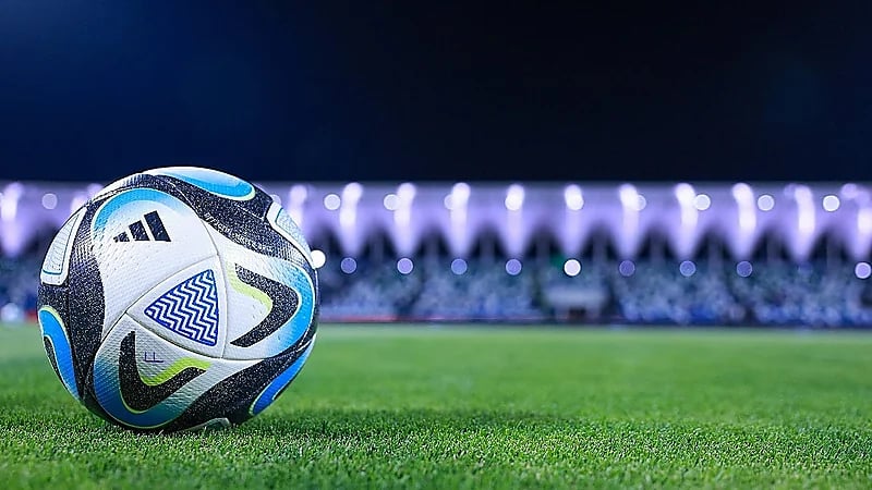 أندية روشن تستهدف ضم لاعبين مواليد 2003 فما فوق