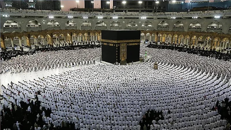 الداخلية: لن يسمح بدخول مكة أو البقاء فيها لمن يحمل تأشيرة زيارة بأنواعها