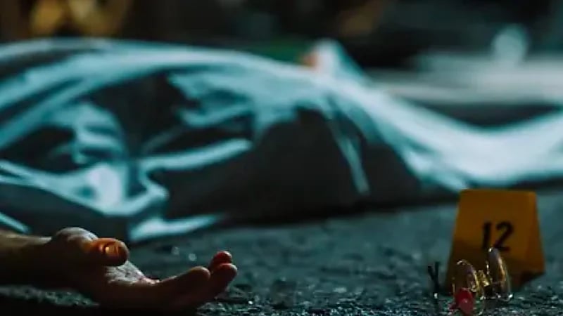 مصرع شاب قفز من الطابق الرابع هرباً من فضيحة خيانة زوجية.. فيديو