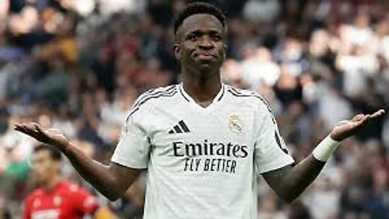 رومانو: فينيسيوس جونيور هدف رئيسي لأندية دوري روشن