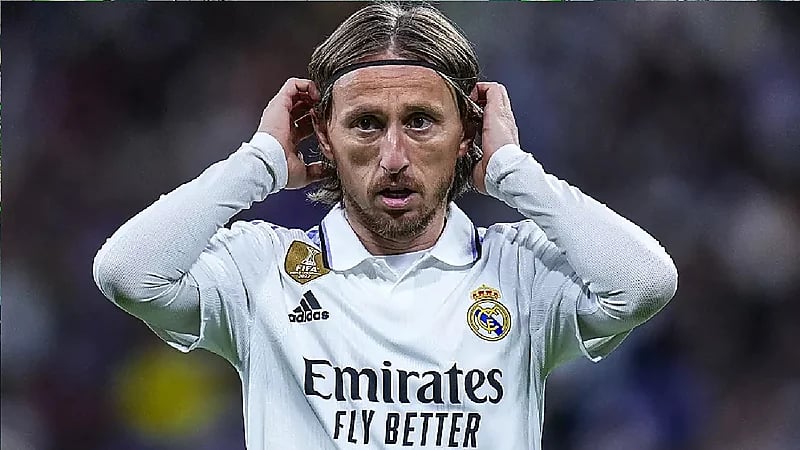 مودريتش يقتحم عالم الاستثمار الرياضي عبر سوانزي سيتي