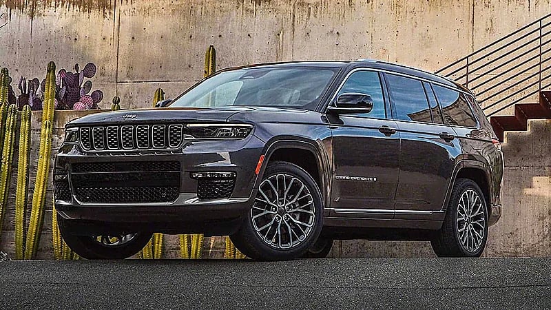 مواصفات وأسعار سيارة جراند شيروكي .. صور