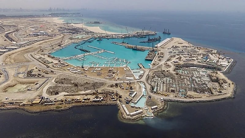 تطور الأعمال الإنشائية في مشروع وسط جدة ..صور