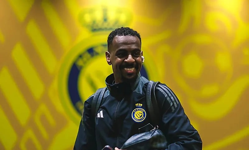 غياب الخيبري والحسن عن النصر أمام الأخدود بسبب الإيقاف