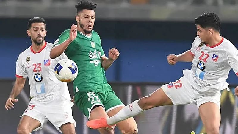 الكويت يفوز على العربي ويتوج بلقب كأس ولي العهد
