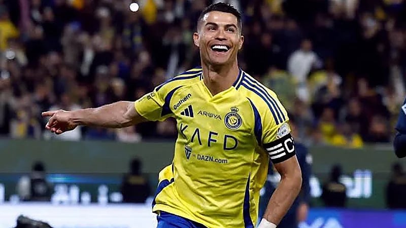 إدارة الهلال ترفض قدوم رونالدو وموقفها يظل ثابتًا