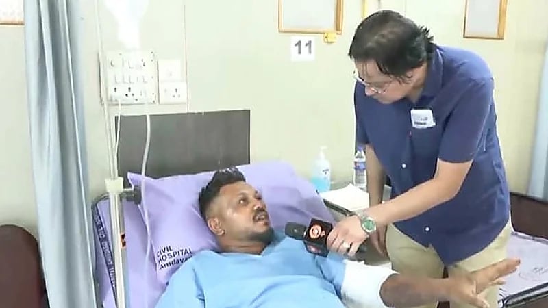 الناجي الوحيد من الطائرة الهندية المكنوبة يروي كيفية إنقاذه