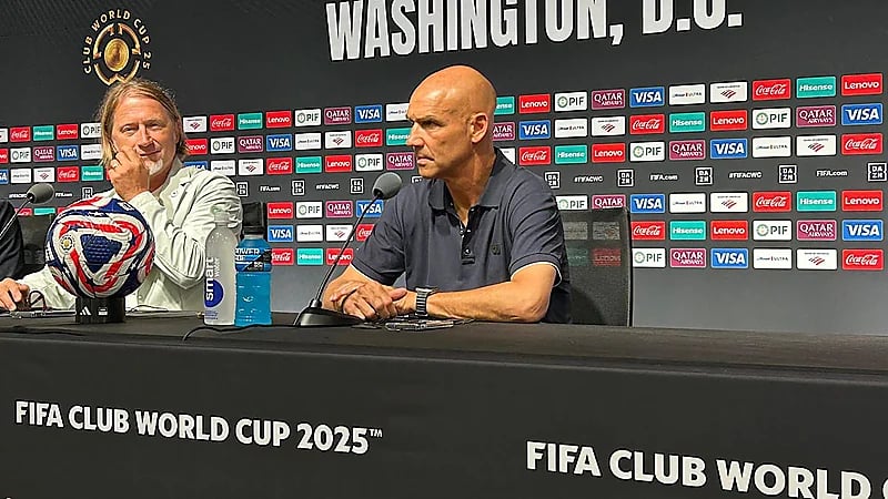 لينش: لم يكن باستطاعة فريقنا الضغط بشكل عالٍ بسبب وجود نيفيز