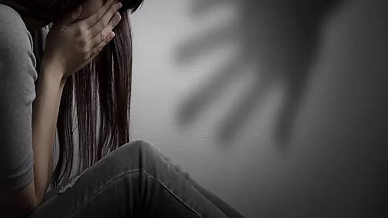 القبض على طبيب نفسي لاتهامه بالاعتداء الجنسي على مريضاته