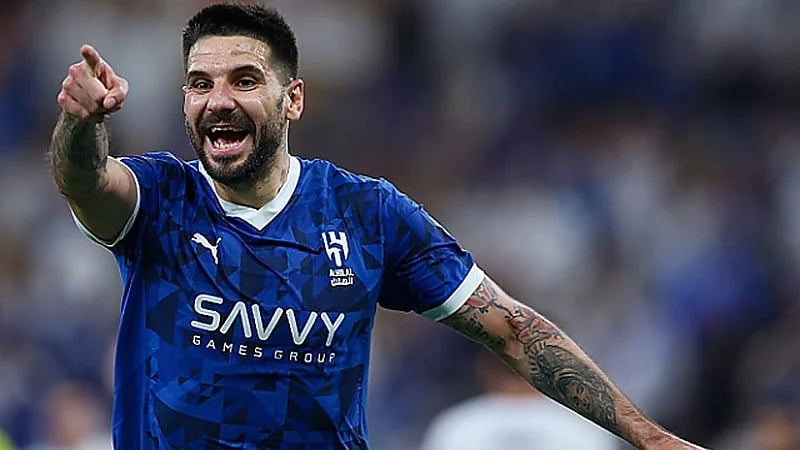 ميتروفيتش يقترب من الرحيل إلى الدوري الإنجليزي.. فيديو