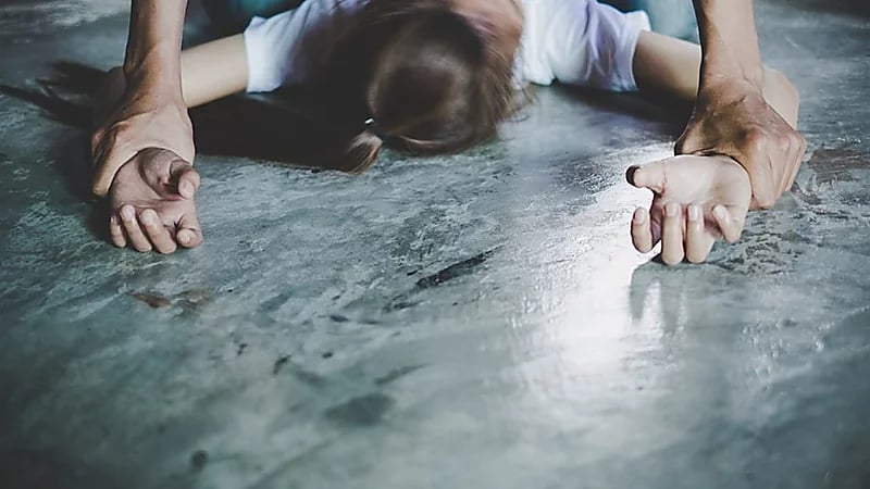 لص يتحرش بفتاة أثناء محاولته سرقة شقتها في مصر