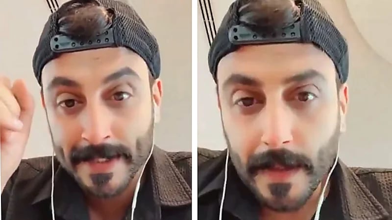 سعيد الزهراني يبكي بعد تعرضه لحادثة سرقة في مصر ... فيديو