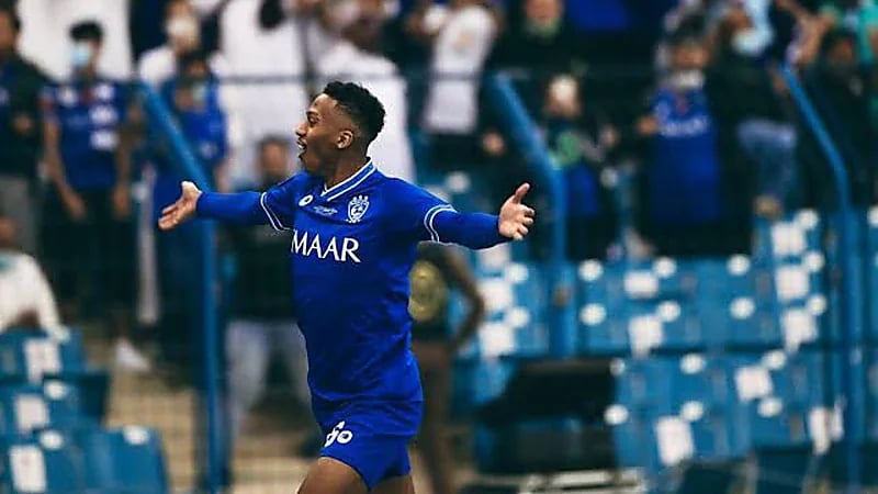 عرض رسمي من سيركل بروج واهتمام من براجا  لضم ناصر الدوسري