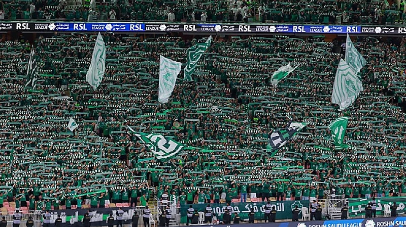 رابطة الأهلي تقدم مقترحات التيفو استعدادًا للهلال