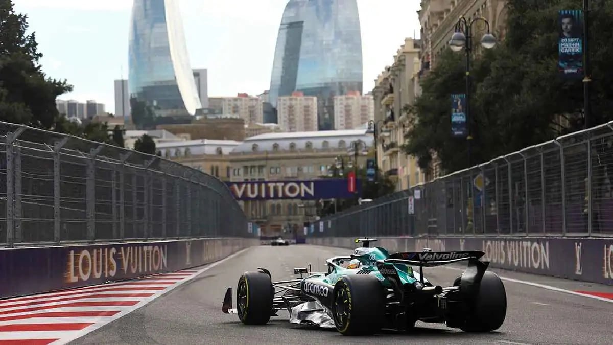 ألونسو يهيمن على التجارب الحرة الأولى لجائزة سنغافورة الكبرى