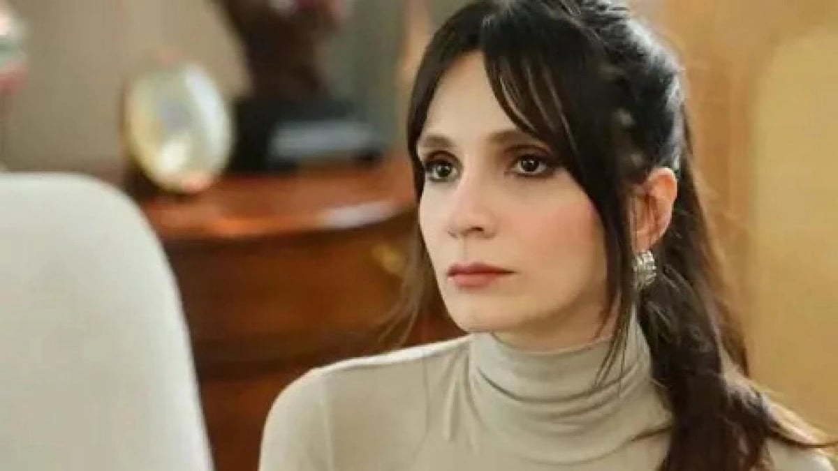 موجة من التعاطف مع الممثلة التركية ميريتش آرال بعد اعتقالها