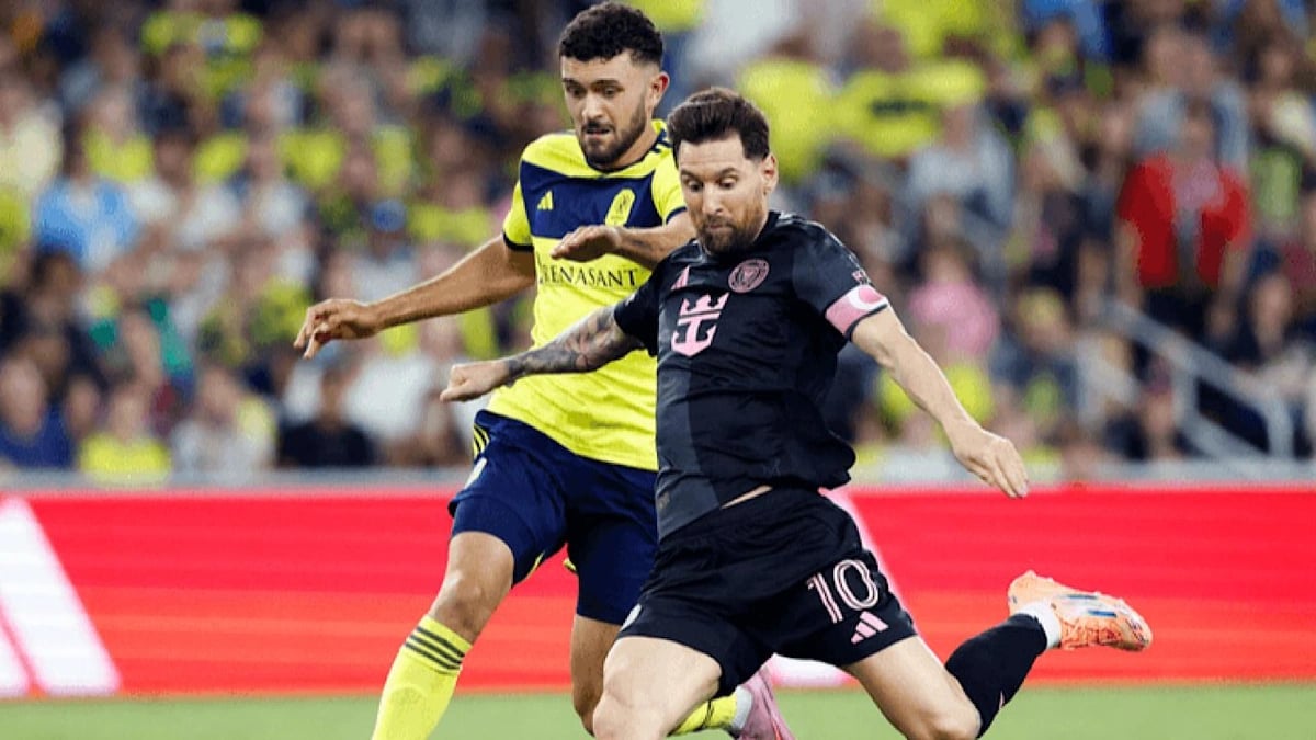 ميسي يتوج بجائزة هداف الدوري الأمريكي لكرة القدم