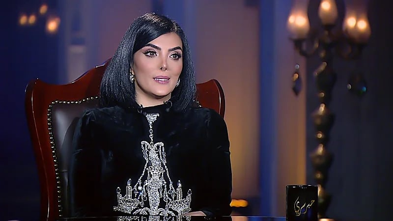 حورية فرغلي: عندي طفل وطفلة من العالم الآخر
