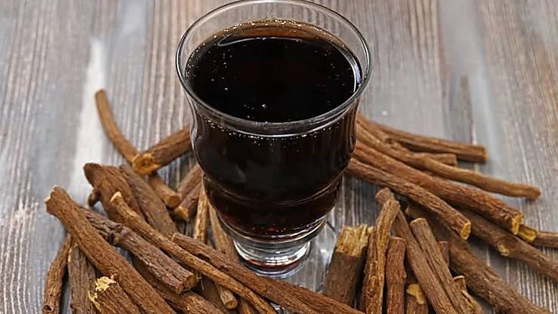 الكشف عن الفئات الممنوعة من تناول العرقسوس في رمضان