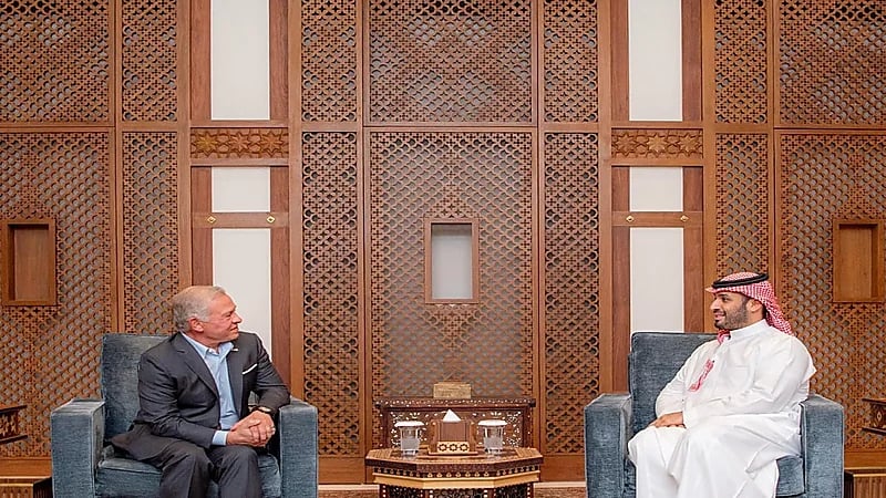 ولي العهد يستقبل ملك الأردن.. فيديو