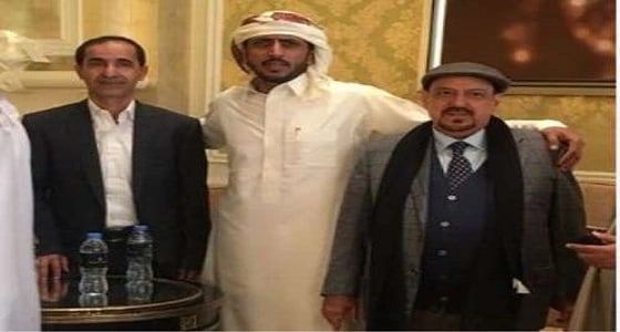 نجل " صالح " يستقبل قيادات حزب المؤتمر في منزله لتقديم واجب العزاء