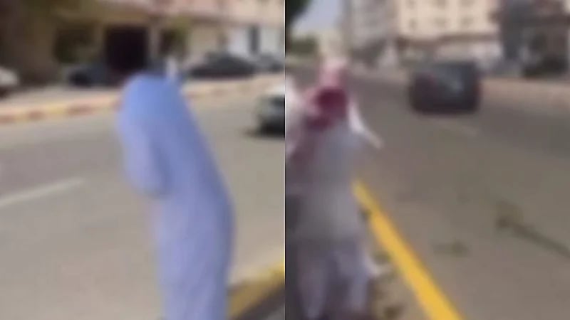 ضبط أحداثًا عرضوا حياة قائدي المركبات للخطر في خميس مشيط .. فيديو