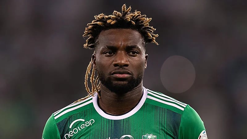 الإصابة تهدد مصير محترف الأهلي