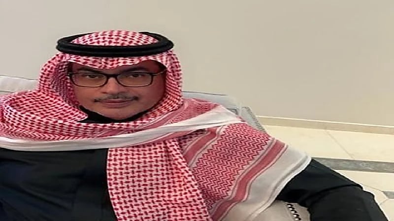 طبيب يكشف عن حالات شبان فقدوا البصر بسبب شرب الكولونيا