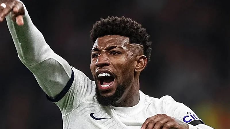 توتنهام يرفض بيع عقد إيمرسون للنصر