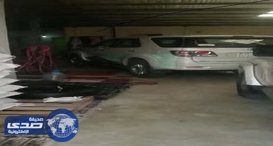 ⁠⁠⁠⁠⁠بلاغ يقود تجارة الجوف لضبط عمالة " تفريغ وتقسيم الدقيق "