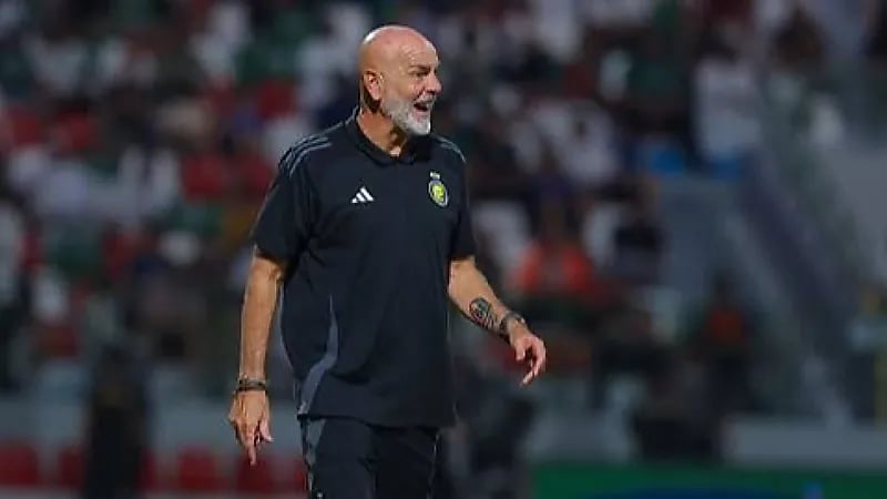 النصر يدرس إقالة بيولي