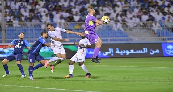 بالصور .. الهلال يتعادل مع الشباب إيجابيًا