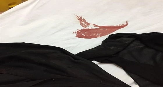 ستيني يطعن زوجته بسكين داخل بقالة في الطائف بسبب خلافات بينهما