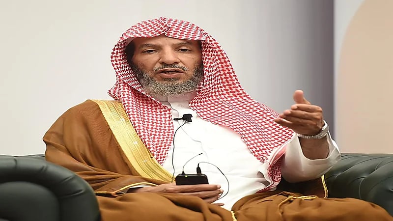 الشثري يوضح حكم الحصول على بطاقة بنكية تشترط رسومًا سنوية.. فيديو