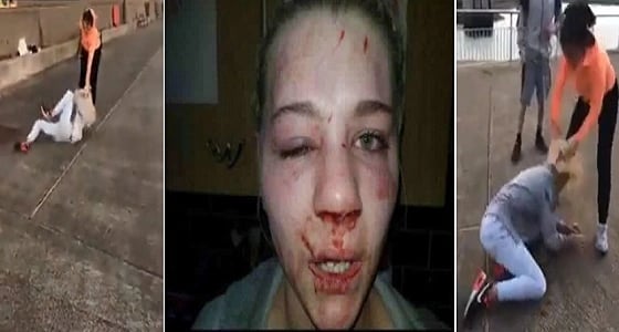 فتاتان تسحلان أخرى في الشارع