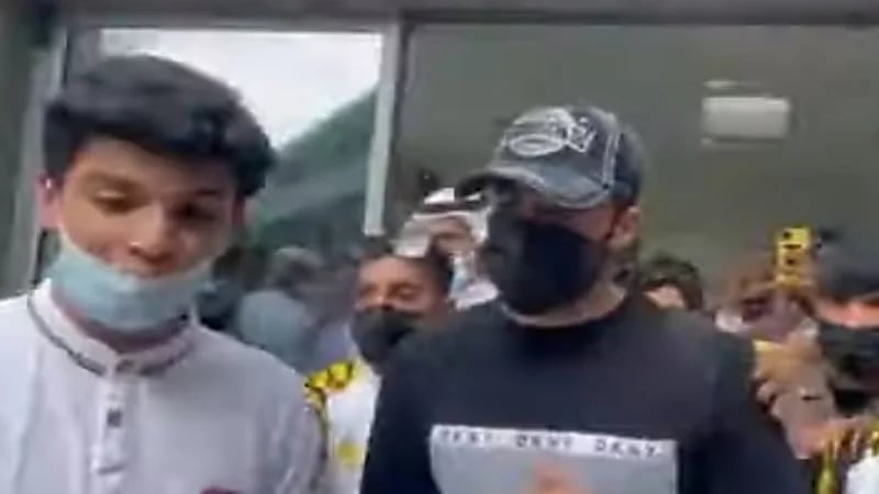 شاهد.. جماهير الاتحاد لحمدالله:" نبغى بطولة هالسنة"