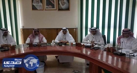 تعليم عسير يبحث استعدادات العام الدراسي الجديد