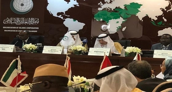 " العثيمين " يدعو لمواصلة الدعم السياسي والأمني والاقتصادي للحكومة اليمنية