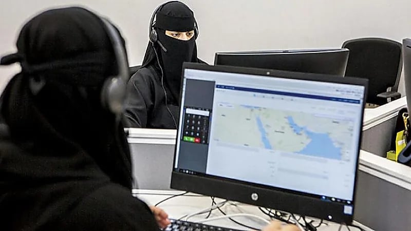 مشاركة المرأة في العمل تنمو 4 أضعاف الرجال